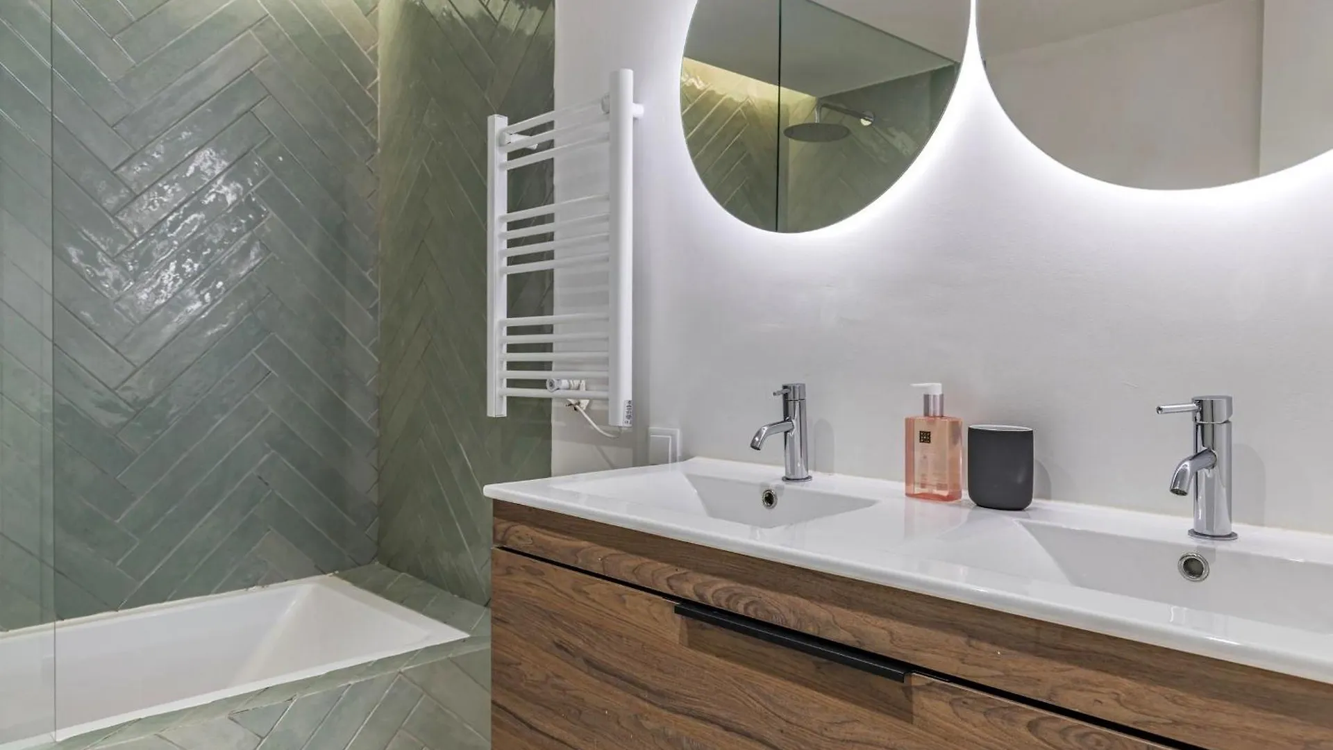 Lovelystay - Penthouse On The Tagus In Alfama Lissabon 0*,
